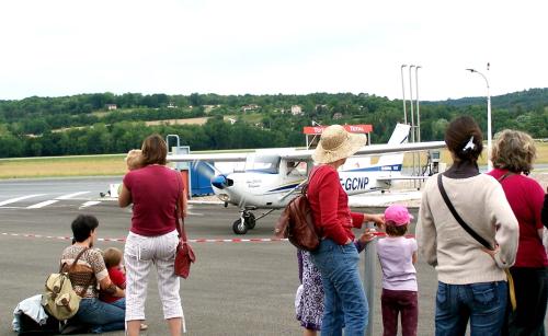 Même le chapeau de paille était de rigueur en ce dimanche ensoleillé!