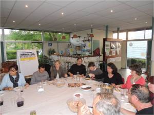 Rien de tel qu'un petit "casse croute" pour terminer agréablement cette jounée.