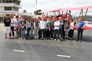 Le même groupe avec les professeurs du collège