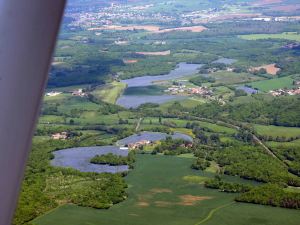 Qui a peint les champs en bleu?