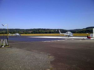Hélicoptère Fennec-de l'armée de lair