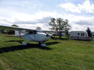 L'aérodrome de Brioude, version aérodrome de campagne avec camping sur place