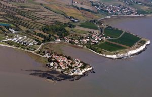 Village de Talmont sur la route du retour