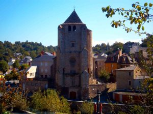 le clocher fortifié de Cassagnes-Bégonhès