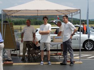 Les bénévoles du club