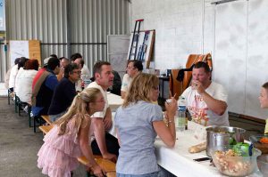 La pause déjeuner des bénévoles