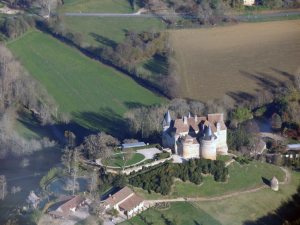 Le chateau de Bannes au retour d'Agen