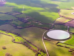 Original !!! cette réserve d'eau circulaire