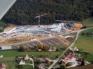 Les toitures de Lascaux se mettent en place