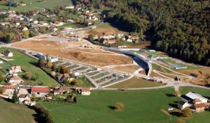 Un aperçu de la façade du CIAPML